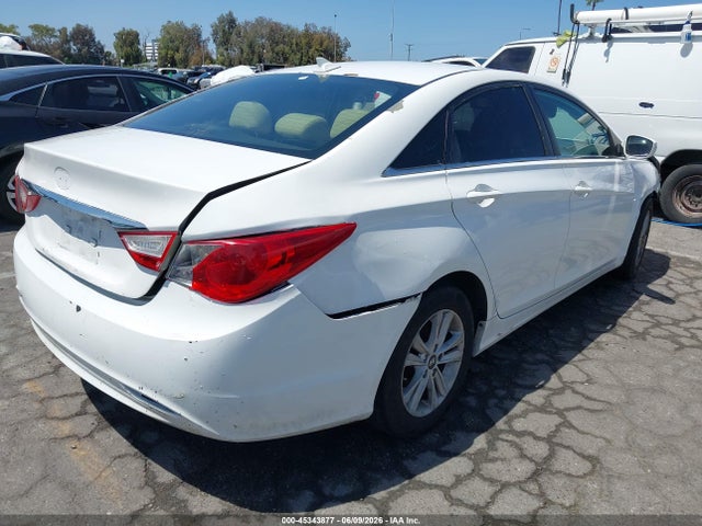 45343877 :رقم المزاد ، 5NPEB4AC6DH714384 vin ، 2013 Hyundai Sonata Gls مزاد بيع