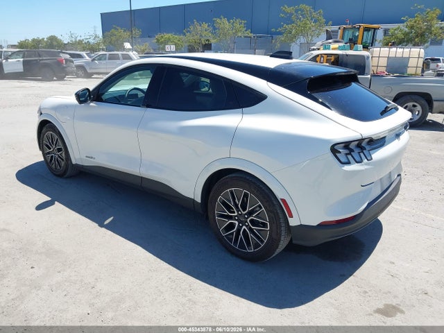 Ford Mustang Mach-e Premium 2025 3FMTK3R72SMA12896 Image 3