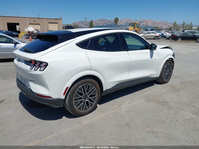 Ford Mustang Mach-e Premium 2025 3FMTK3R72SMA12896 Image 4