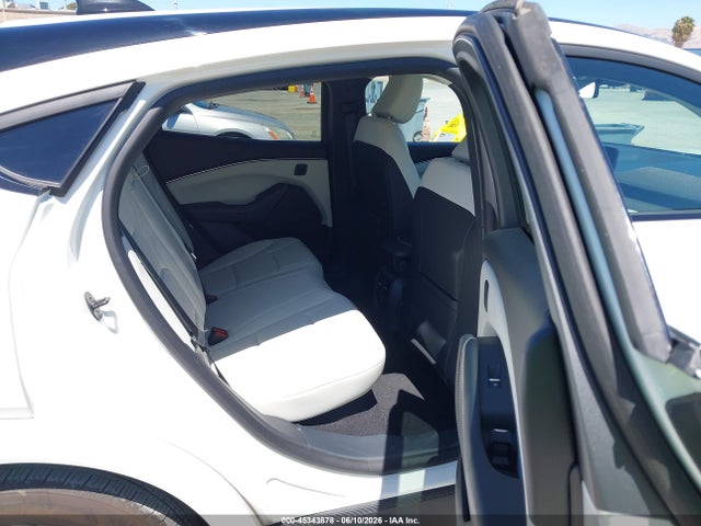 Ford Mustang Mach-e Premium 2025 3FMTK3R72SMA12896 Image 8