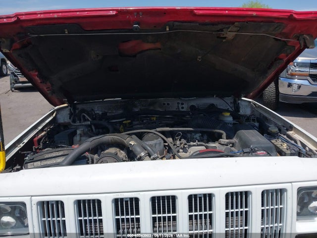 Продажа на аукционе авто 2000 Jeep Cherokee Sport, vin: 1J4FF48S0YL219888, номер лота: 45343903