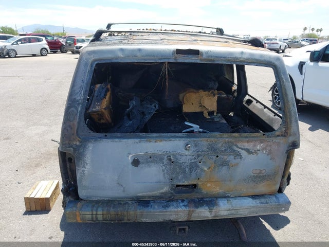 Продажа на аукционе авто 2000 Jeep Cherokee Sport, vin: 1J4FF48S0YL219888, номер лота: 45343903