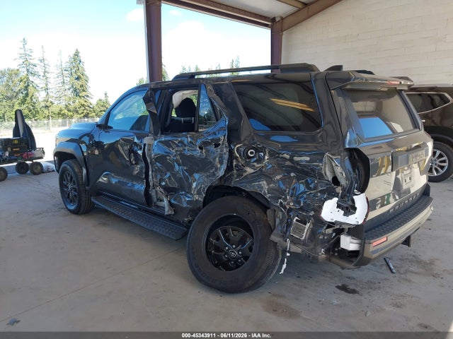 Toyota 4RUNNER SR5 2025 JTEVA5BR4S5010463 Image 3