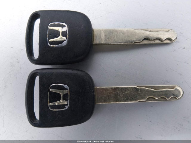 45343914 :رقم المزاد ، 2HGES16533H626460 vin ، 2003 Honda Civic Lx مزاد بيع