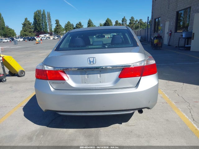 45343933 :رقم المزاد ، 1HGCR2F37FA157562 vin ، 2015 Honda Accord Lx مزاد بيع