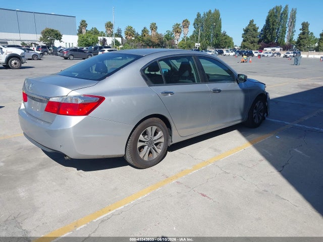45343933 :رقم المزاد ، 1HGCR2F37FA157562 vin ، 2015 Honda Accord Lx مزاد بيع