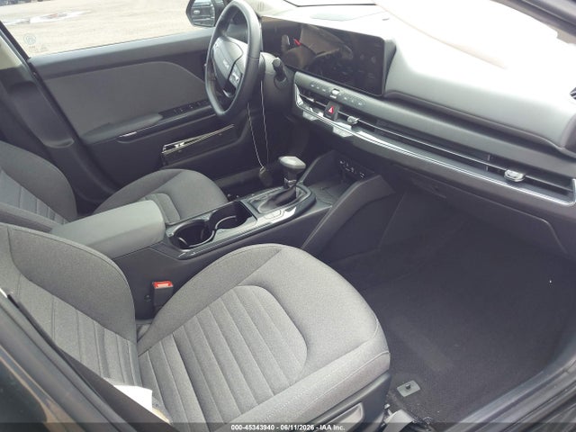 2025 Kia K4 Ex მანქანა იყიდება აუქციონზე, vin: 3KPFU4DE4SE229786, აუქციონის ნომერი: 45343940