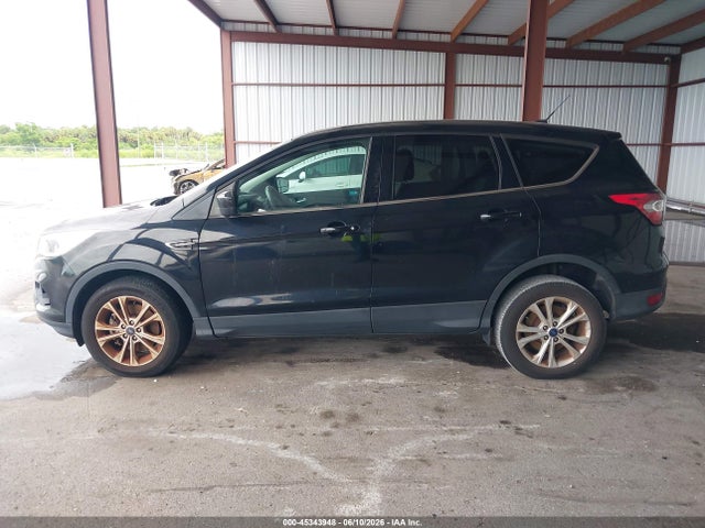 Aukcja sprzedaży 2017 Ford Escape Se, vin: 1FMCU9GD7HUB72038, numer aukcji: 45343948