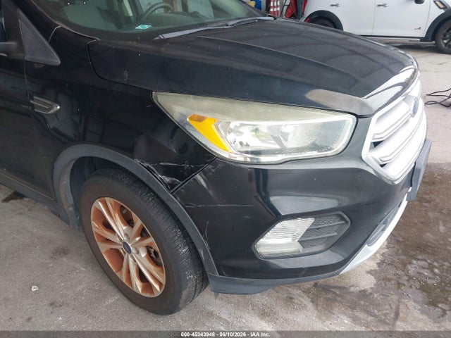 Aukcja sprzedaży 2017 Ford Escape Se, vin: 1FMCU9GD7HUB72038, numer aukcji: 45343948