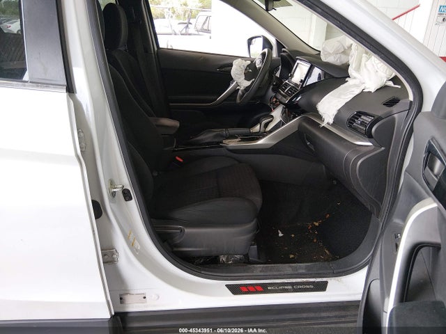 Продажа на аукционе авто 2022 Mitsubishi Eclipse Cross Es, vin: JA4ASUAA8NZ054723, номер лота: 45343951