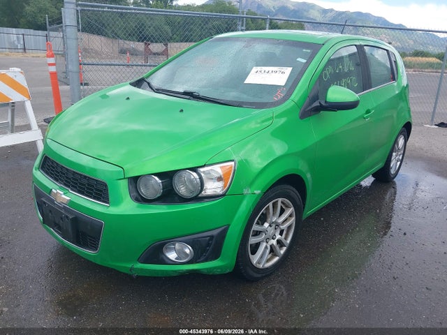 Aukcja sprzedaży 2015 Chevrolet Sonic Lt Auto, vin: 1G1JC6SB1F4139688, numer aukcji: 45343976