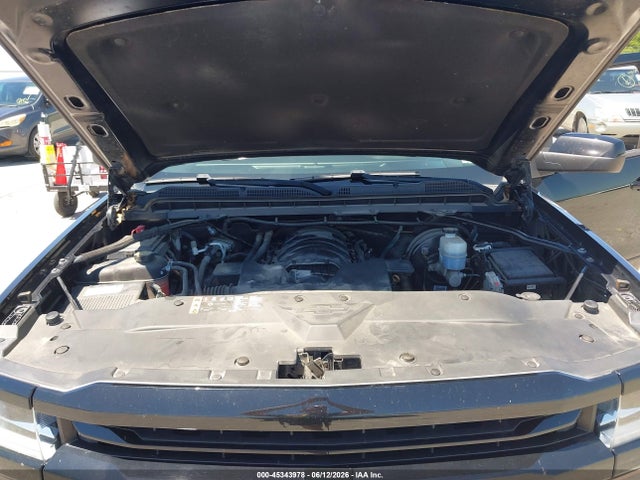 Продаж на аукціоні авто 2018 Chevrolet Silverado 1500 2lt, vin: 3GCUKRECXJG643729, номер лоту: 45343978