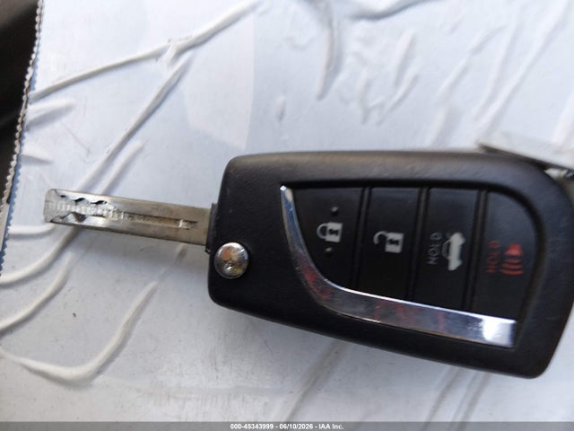 4T1G11AK1NU628730 Toyota CAMRY SE