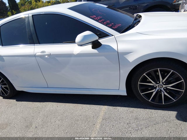 4T1G11AK1NU628730 Toyota CAMRY SE