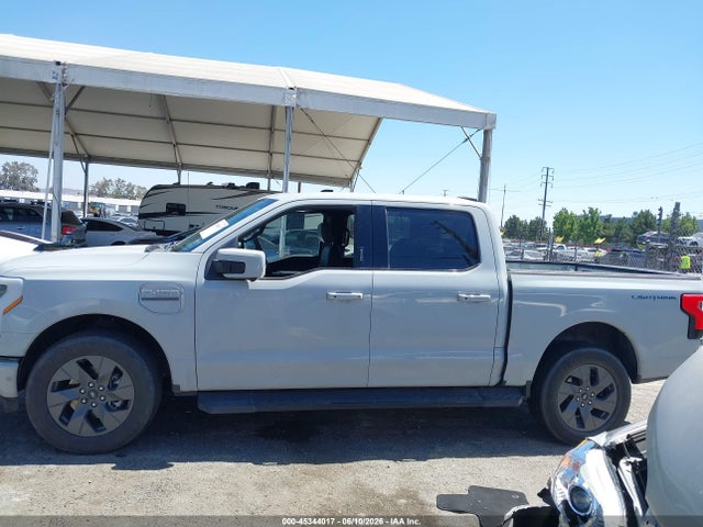 Ford F-150 Lightning Lariat 2023 1FT6W1EV2PWG56579 Image 14