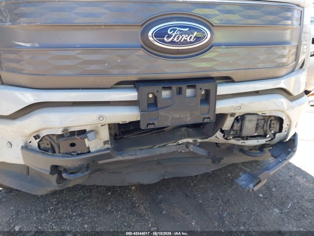Ford F-150 Lightning Lariat 2023 1FT6W1EV2PWG56579 Image 6