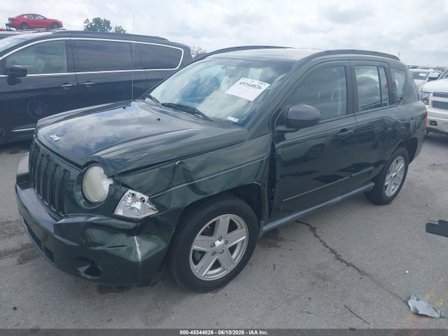 45344026 :رقم المزاد ، 1J4NT4FB1AD612242 vin ، 2010 Jeep Compass Sport مزاد بيع