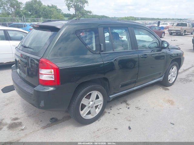 45344026 :رقم المزاد ، 1J4NT4FB1AD612242 vin ، 2010 Jeep Compass Sport مزاد بيع
