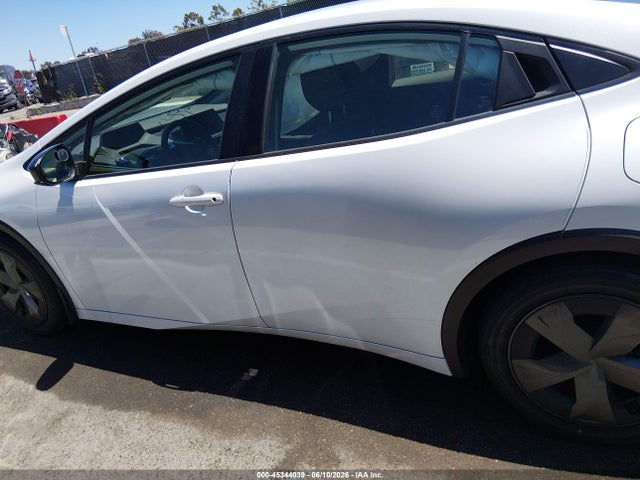 Toyota Prius Le 2023 JTDACAAU8P3011856 Image 14