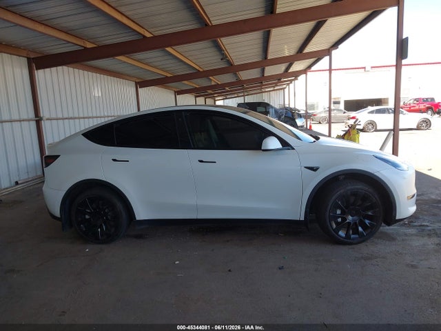 45344081 :رقم المزاد ، 7SAYGDEE4NF402996 vin ، 2022 Tesla Model Y Long Range Dual Motor All-wheel Drive مزاد بيع
