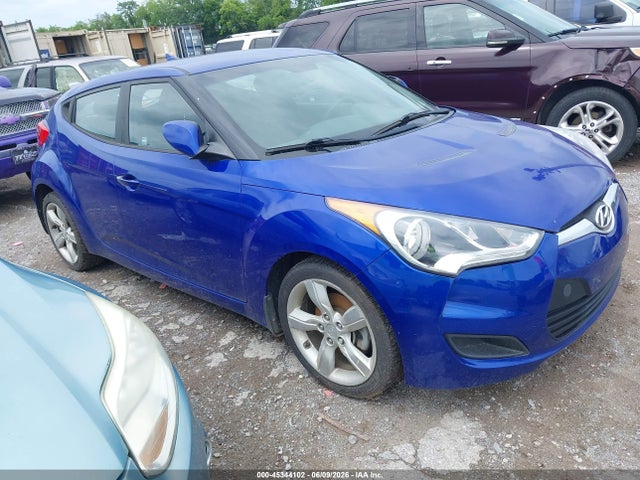 Aukcja sprzedaży 2013 Hyundai Veloster Base W/black, vin: KMHTC6AD2DU126668, numer aukcji: 45344102
