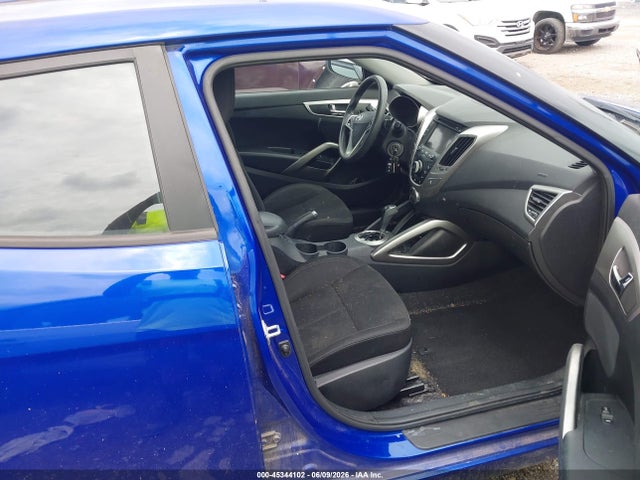 Aukcja sprzedaży 2013 Hyundai Veloster Base W/black, vin: KMHTC6AD2DU126668, numer aukcji: 45344102