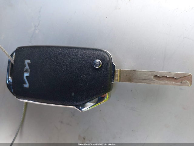 KNDPU3AG8P7098423 KIA Sportage Hybrid Lx