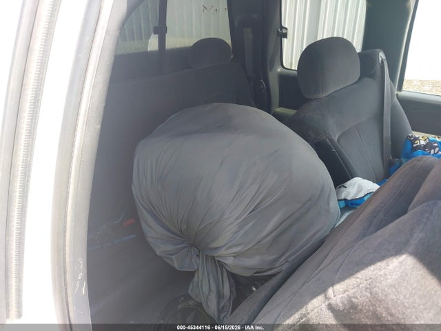Aukcja sprzedaży 2000 Chevrolet Silverado 1500 Ls, vin: 1GCEK19T0YZ235136, numer aukcji: 45344116