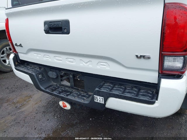 45344117 :رقم المزاد ، 3TMCZ5AN9JM127208 vin ، 2018 Toyota Tacoma Sr V6 مزاد بيع