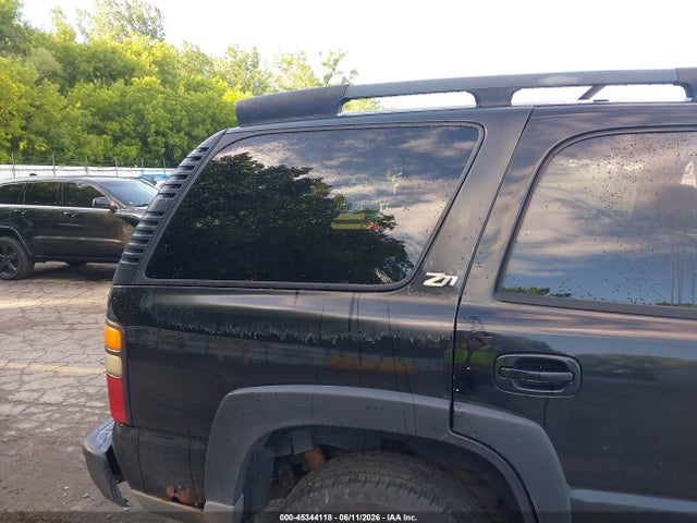 Продажа на аукционе авто 2004 Chevrolet Tahoe Z71, vin: 1GNEK13Z74R244401, номер лота: 45344118