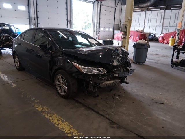 2018 1G1BE5SM3J7226123 main image