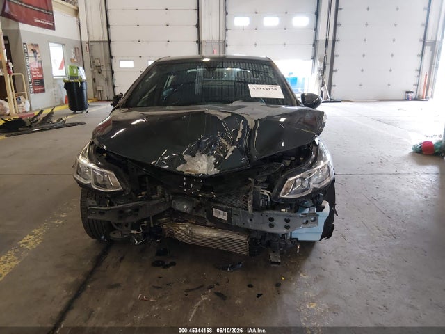 1G1BE5SM3J7226123 Chevrolet Cruze Lt Auto