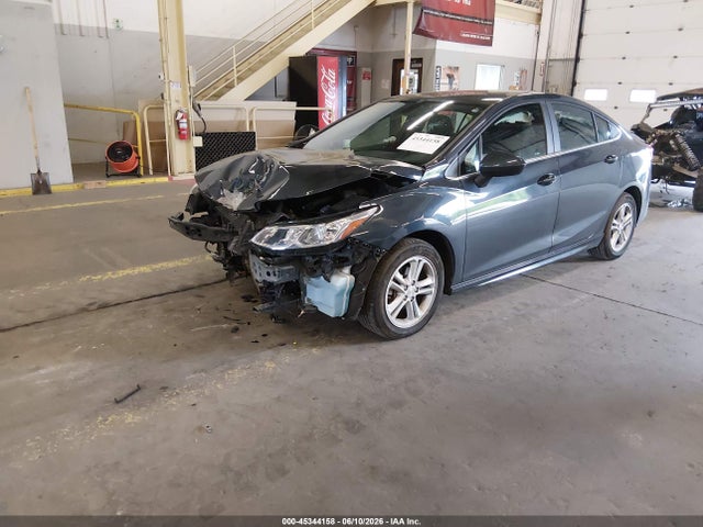 1G1BE5SM3J7226123 Chevrolet Cruze Lt Auto