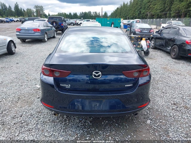 45344167 :رقم المزاد ، 3MZBPBCM8MM208867 vin ، 2021 Mazda Mazda3 Preferred مزاد بيع