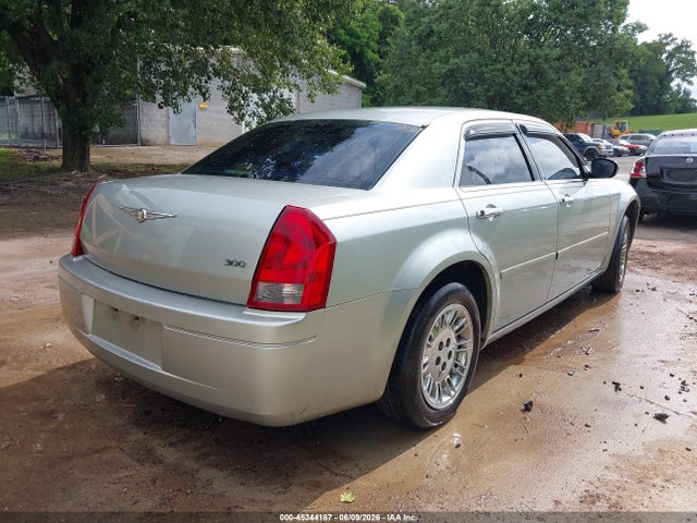 Продажа на аукционе авто 2006 Chrysler 300, vin: 2C3KA43R26H217792, номер лота: 45344187