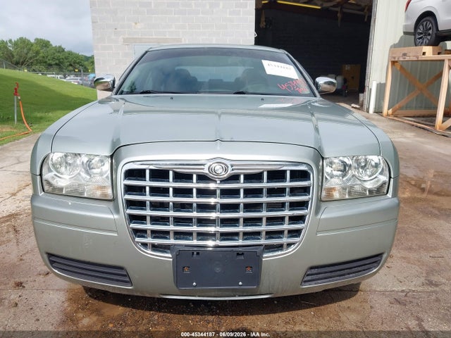 Продажа на аукционе авто 2006 Chrysler 300, vin: 2C3KA43R26H217792, номер лота: 45344187