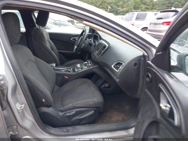 Продаж на аукціоні авто 2015 Chrysler 200 Limited, vin: 1C3CCCABXFN741861, номер лоту: 45344253