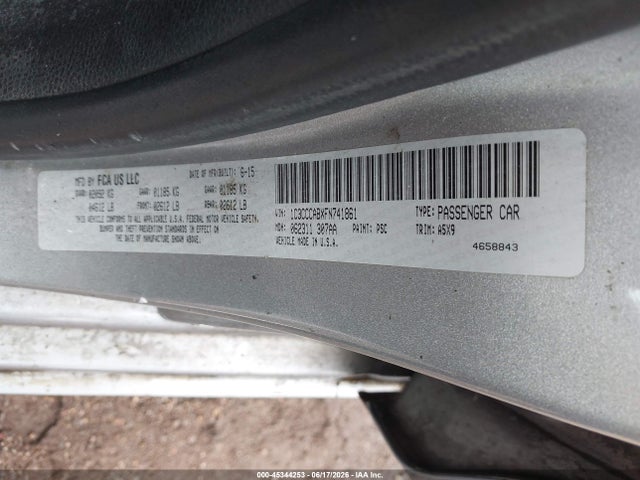 Продаж на аукціоні авто 2015 Chrysler 200 Limited, vin: 1C3CCCABXFN741861, номер лоту: 45344253