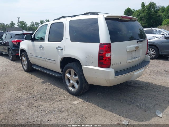 45344305 :رقم المزاد ، 1GNSKCE00BR399186 vin ، 2011 Chevrolet Tahoe Ltz مزاد بيع