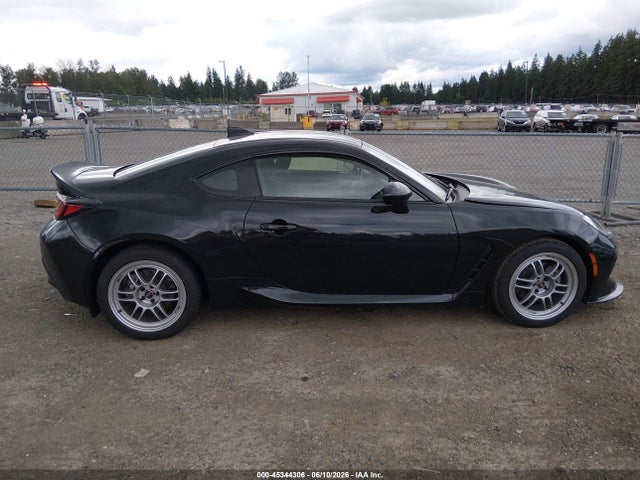 45344306 :رقم المزاد ، JF1ZNBF14P8760101 vin ، 2023 Toyota Gr86 Premium مزاد بيع