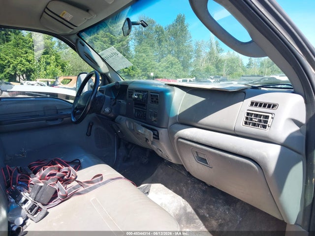 45344314 :رقم المزاد ، 1FDXF46S73EB49733 vin ، 2003 Ford F-450 Xl/xlt مزاد بيع