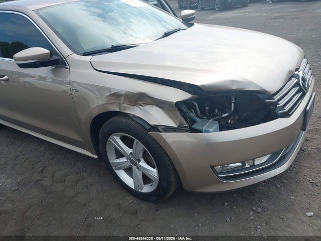 Aukcja sprzedaży 2015 Volkswagen Passat 1.8t Limited Edition, vin: 1VWAT7A38FC119996, numer aukcji: 45344330