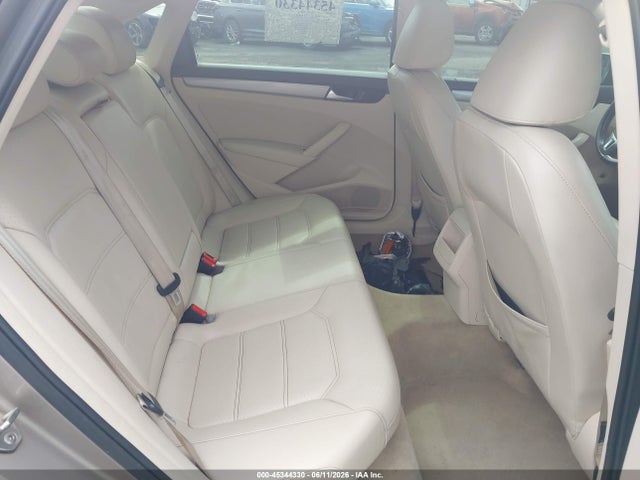Aukcja sprzedaży 2015 Volkswagen Passat 1.8t Limited Edition, vin: 1VWAT7A38FC119996, numer aukcji: 45344330