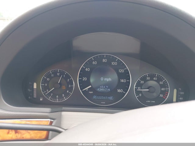 45344349 :رقم المزاد ، WDBUF56J76A908346 vin ، 2006 Mercedes-benz E-class 3.5l مزاد بيع