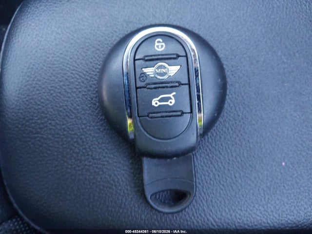 Продажа на аукционе авто 2015 Mini Hardtop Cooper S, vin: WMWXP7C55F2A58371, номер лота: 45344361