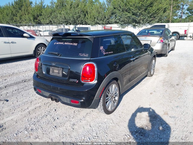 Продажа на аукционе авто 2015 Mini Hardtop Cooper S, vin: WMWXP7C55F2A58371, номер лота: 45344361