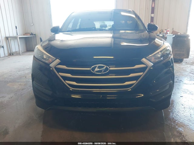 KM8J23A46JU659899 Hyundai TUCSON SE