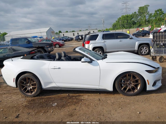 Ford Mustang Ecoboost Premium 2026 1FAGP8UH2T5103765 Image 13