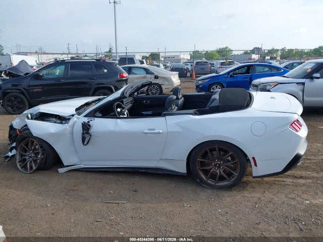 Ford Mustang Ecoboost Premium 2026 1FAGP8UH2T5103765 Image 14