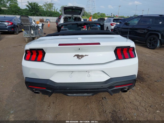 Ford Mustang Ecoboost Premium 2026 1FAGP8UH2T5103765 Image 16